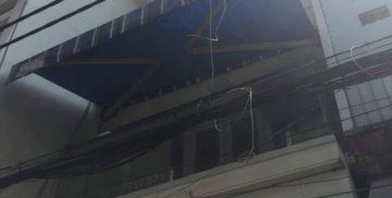 Bán nhà mặt tiền kinh doanh, hẻm xe hơi, Hoàng Văn Thụ, Tân Bình, chỉ 5.2 tỷ.