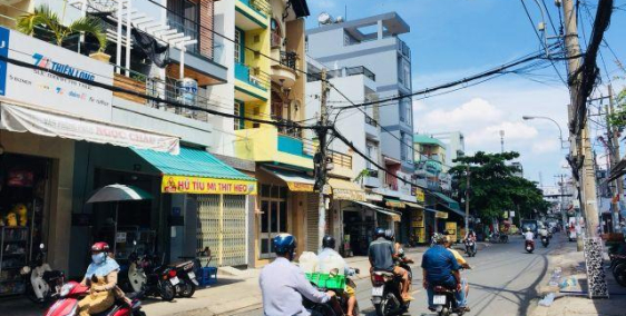 Bán nhà Mặt Tiền kinh doanh sầm uất đường Huỳnh Thiện Lộc, nhà gác lửng, DT 4m x 17.8m. Giá 9.3 tỷ.