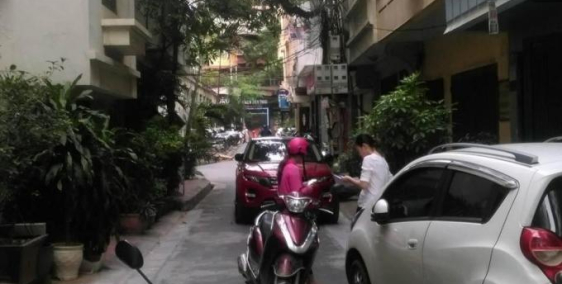 Bán nhà Nguyễn Huy Tưởng, Thanh Xuân, 35m2, ngõ ô tô, kinh doanh, 3.3 tỷ.