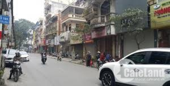 Cho thuê nhà mặt phố Chùa Láng 65m2 phù hợp kinh doanh thời trang, quán ăn, đồ uống - LH 0384107111