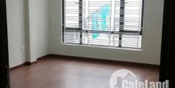 Cho thuê nhà mặt phố Trần Hữu Tước, 70m x4 tầng, 18tr/th