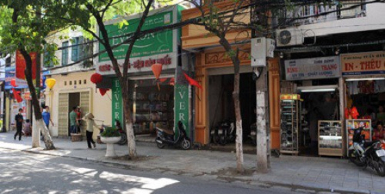 Cho thuê nhà mặt phố Nguyễn Văn Lộc 150m2