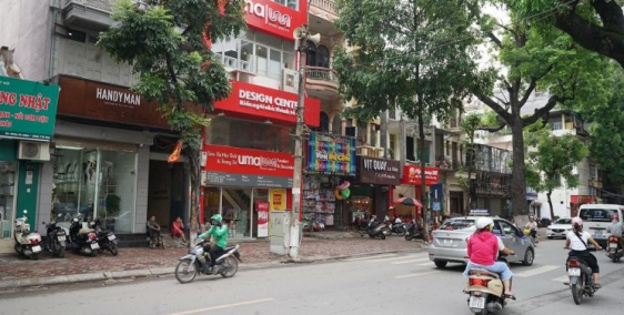 Cho thuê nhà mặt phố Triều Khúc 200m2