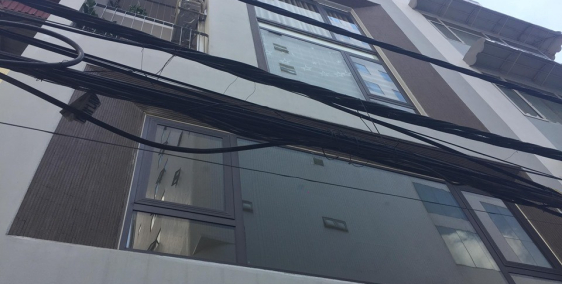 Cho thuê nhà phố Nguyễn Chí Thanh làm văn phòng , coffee , trà sữa , showroom...