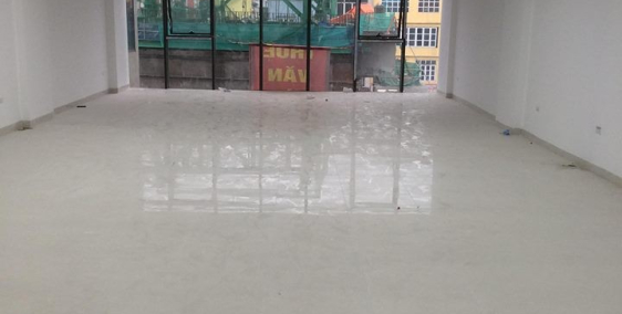 Cho thuê văn phòng DT 125m2 đường Trần Thái Tông, MT: 7.2m. LH 0365057900