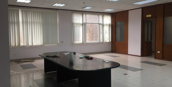 CHính chủ Cần CHO THUÊ  văn phòng Hàm Nghi Nam TỪ Liếm 500m mặt tiền 20m miễn ph