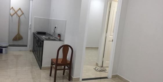 Cần bán căn hộ H1 Đường Hoàng Diệu Quận 4, Dt : 80 m2, 2PN ,nhà mời đẹp