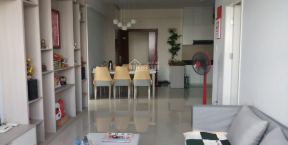 Căn hộ tại Sunview Town 2PN, 2WC View Landmark81 thoáng mát tặng nội thất.