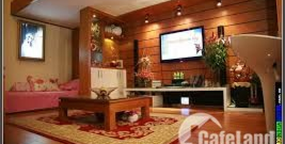 Bán gấp tập thể Hòa Bình 7 giá 1.1 tỷ, DT 45m2. ở luôn được