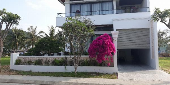 Cần bán nhanh biệt thự 2 tầng siêu vip thuộc khu du lịch Cham Oasis