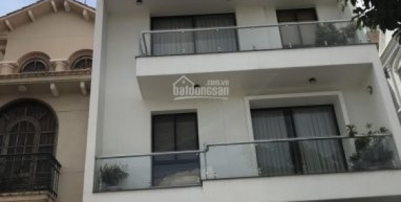 chính chủ cần bán gấp nhà 2 mặt tiền, ngay khu vực Trần Não Quận 2 10x11m giá hợ