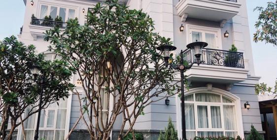 Nhận nội thất Tiền Tỷ khi mua biệt thự Tân cổ điển Pháp Sol Villas Quận 2.