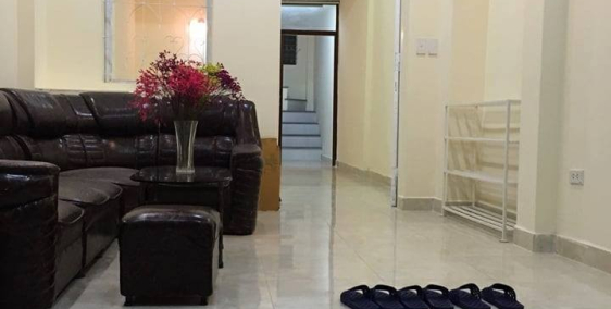 Bán nhà 6 tầng mặt phố Giảng Võ, gần Vincom. 82m2, mặt tiền 5m. Giá 18 tỷ