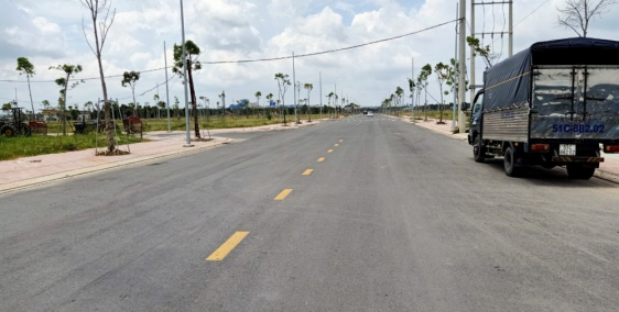 Công ty Kim Oanh bán nhà ở xã hội Richhome 3 ngay chợ Bến Cát Bình Dương