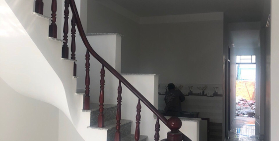 NHÀ PHỐ NGAY ĐƯỜNG D12 THỊ XẢ BẾN CÁT .GIÁ CÔNG NHÂN