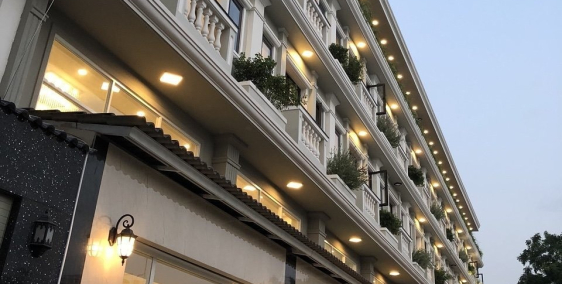 BÁN NHÀ HẼM XE TẢI 6m ĐƯỜNG NGUYỄN XÍ P26 BÌNH THẠNH. KẾ BÊN RẠP CHIẾU PHIM CỦA