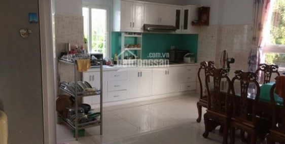 Bán nhà HXH đường D2, Phường 25, Bình Thạnh DT 5x17m, T+3L. Giá chỉ 13.7 tỷ