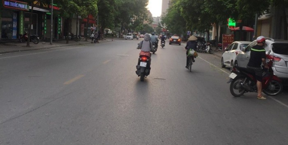 Bán nhà mặt phố Nguyễn Thị Định, 60m2, 5 tầng, LH 0982898884