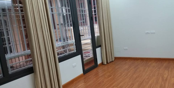 Chính chủ cần bán gấp nhà nguyễn văn huyên 45m giá 4.5 tỷ 0971932325