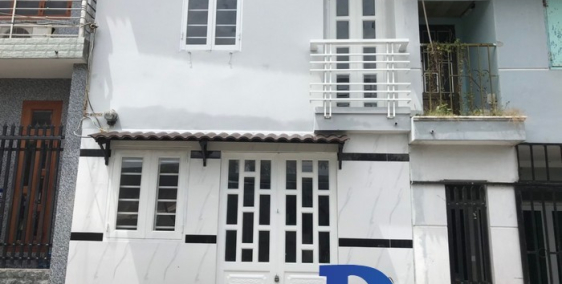 Chính chủ cần bán nhà mặt tiền đường gần Big C Dĩ An giá chỉ 830tr