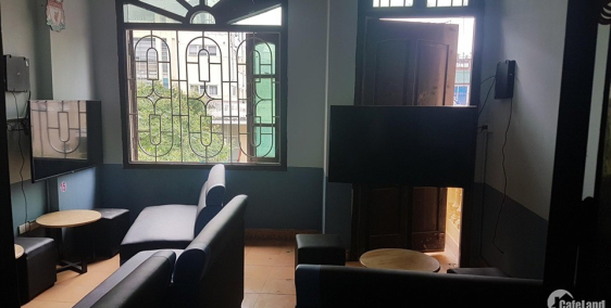 Bán nhà Nguyễn Chí Thanh ô tô tránh – kinh doanh đắc lợi.