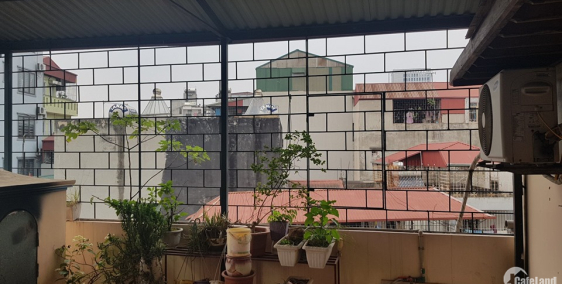 Bán nhà Tôn Thất Tùng 55m2, 5 tầng, 6.7 tỷ. 6 phòng ngủ