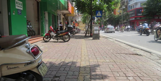 Bán nhà mặt phố Trần Khát Chân lô góc, diện tích 63m2, 3 tầng, mặt tiền 6,5m