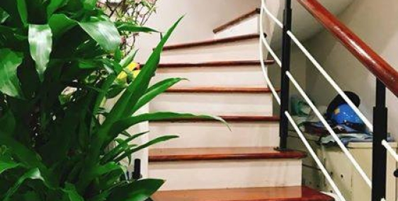 Chính chủ bán gấp nhà Trương Định, 40m2, 5 tầng, 3.6 tỷ. LH 0981948394