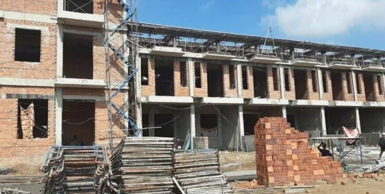 Bán Nhà mới xây 5x16 giá 850tr,cho trả góp gần Cầu Vượt Củ Chi