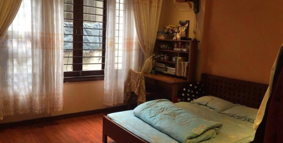 Bán Nhà chợ Gia Lâm, nhà 4 tầng, 39m2, mt 6m, giá 3 tỷ 1.