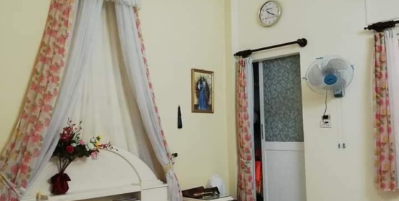 Bán gấp nhà ngay vòng xoay Lê Đại Hành Quận 11, 57m2 giá cực rẻ 10.2 tỷ,