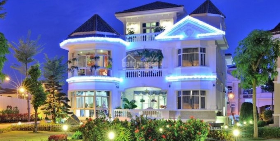 Cơ hội đầu tư MT đường Số 12, phường Thảo Điền, Quận 2, diện tích 340m2, bể bơi