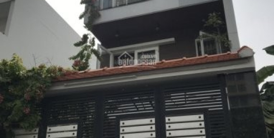 Bán nhà mặt tiền Nguyễn Bá Huân , Phường Thảo Điền ,Q2 . 210m2 Giá 32 tỷ TL