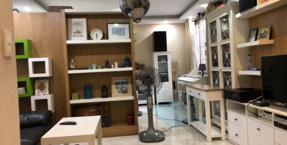 Cần bán nhà CMT8, Q.3, dt: 95m2, 4 tầng mới đẹp, giá 15,2 tỷ (TL)