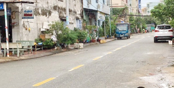 Bán nhà 1 lầu mặt tiền đường Huỳnh Thị Phụng Phường 4 Quận 8