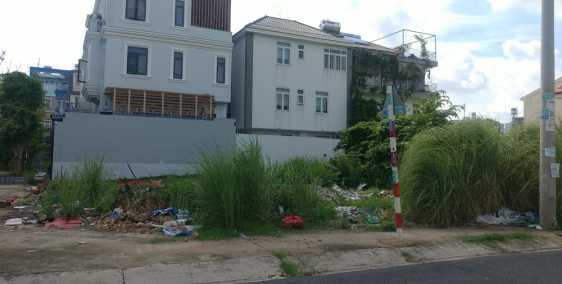 cần bán 10 căn nhà phố khu tên lửa, đối diện aeon , SHR, DT: 275m2, giá 12 tỷ500