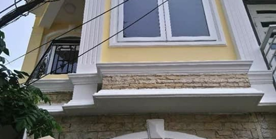 Nhà 4 tầng, vị trí trung tâm, kinh doanh lời có nên mua ?