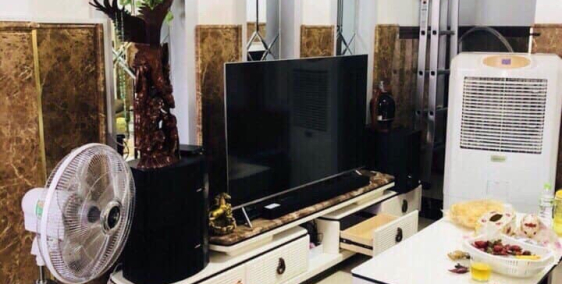 chính chủ kẹt tiền bán nhà HXH đường Trần Thái Tông,P15 giá 8,5 tỷ (T