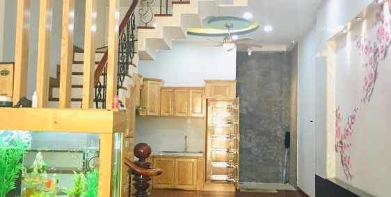 Bán nhà HXH đường Cầu Xéo, P. Tân Quý, Q. Tân Phú.4m x 15m,2 lầu, sân thượng