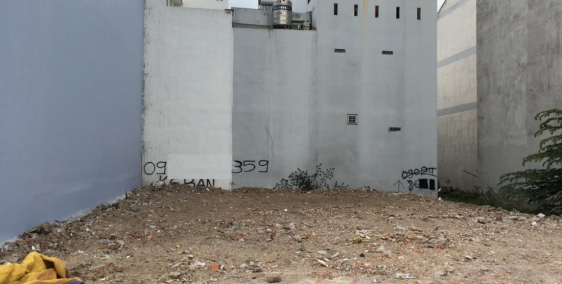 Cần vốn làm ăn bán lô đất 112m2, Lũy Bán Bích, Tân Phú, 950tr. Lh 0886360147.