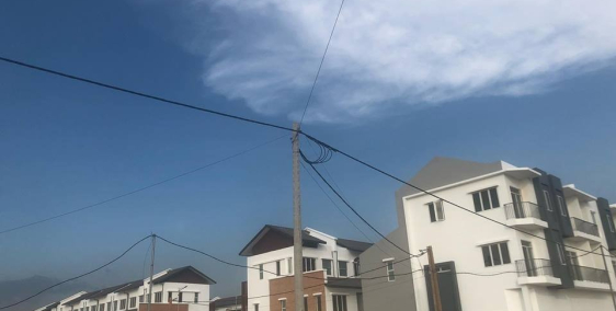 Bán nhà phố mặt tiền kinh doanh Oasis Khu chuyên gia Mỹ Phước Bến Cát,