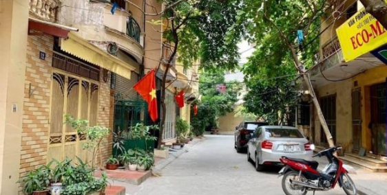 Một căn phân lô duy nhất tại Cầu Giấy. Kinh doanh, mở văn phòng cực đẹp.