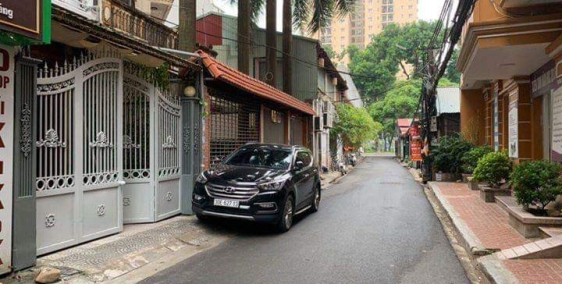 Chính chủ cần bán nhà Xuân Thủy, Cầu Giấy, giá 6,4 tỷ.