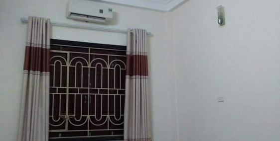 Bán gấp nhà chính chủ sát hồ ở Trần Duy Hưng, Cầu Giấy. 32m2, 5 tầng, 3.65 tỷ.