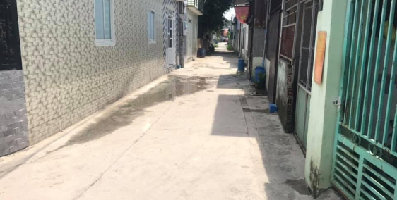 Bán căn nhà 1 trệt gác lững gần TTHC DĨ AN