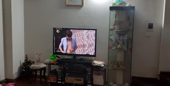 Bán nhà Hoàng Cầu 41m2, mặt tiền 4m , giá chỉ 3.9 tỷ.