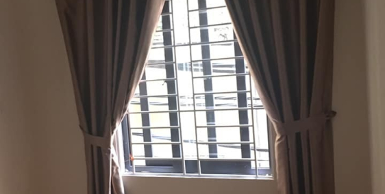 Bán nhà Đông Tác 35m2 giá 5.2 tỷ, oto đỗ cửa,ngõ thông kinh doanh tốt.