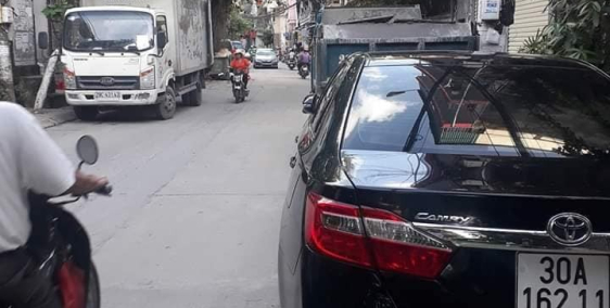 Nhà phố Kim Hoa, 53m2, 3 tầng, ngõ xe máy tránh, về ở ngay.