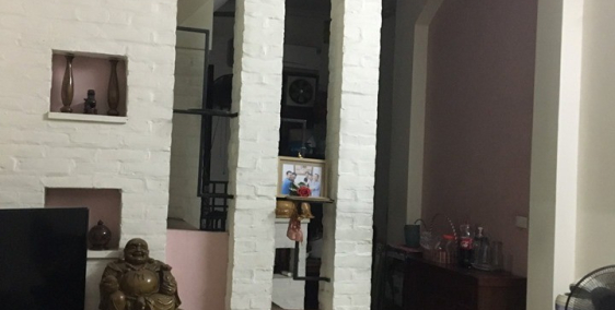 Bán nhà tại 34 Hoàng Cầu, 42m2