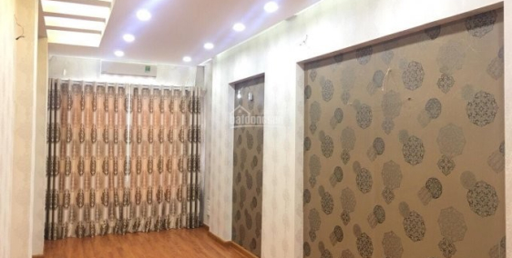 Bán nhà Chợ Khâm Thiên 35m2, 3 tầng, mặt tiền 4m, 3 tỷ